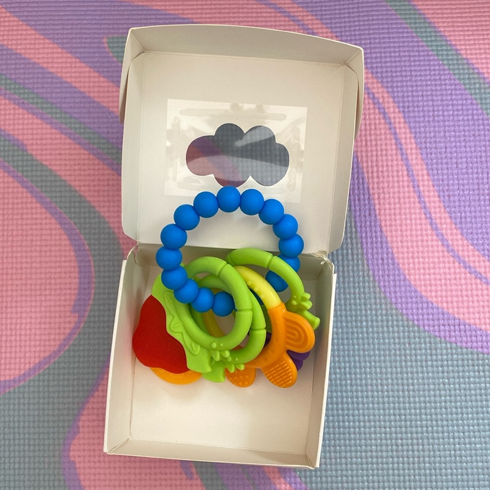 Fruit teether
